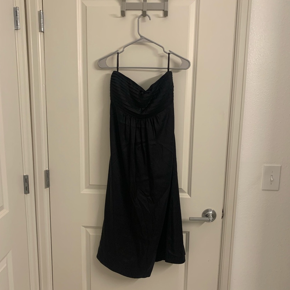Banana Republic- Black strapless midi dress